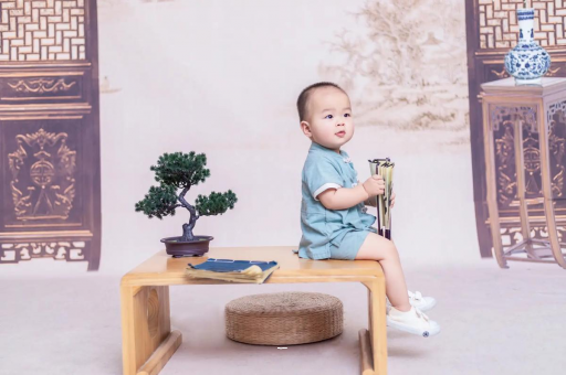广东宝宝多久不用拍嗝